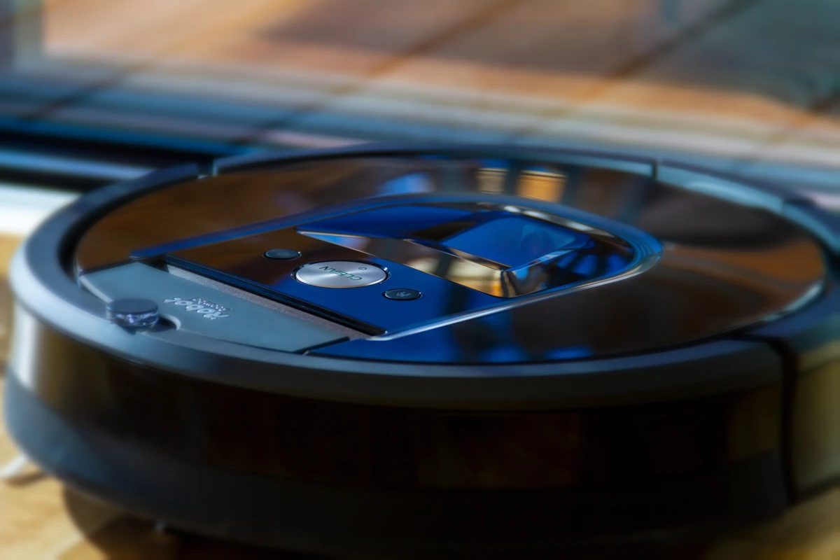 irobot-vacuum-cleaner